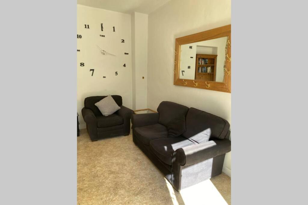 La Petite Maison - Self Catering Pre-en-Pail-Saint-Samson Exterior foto