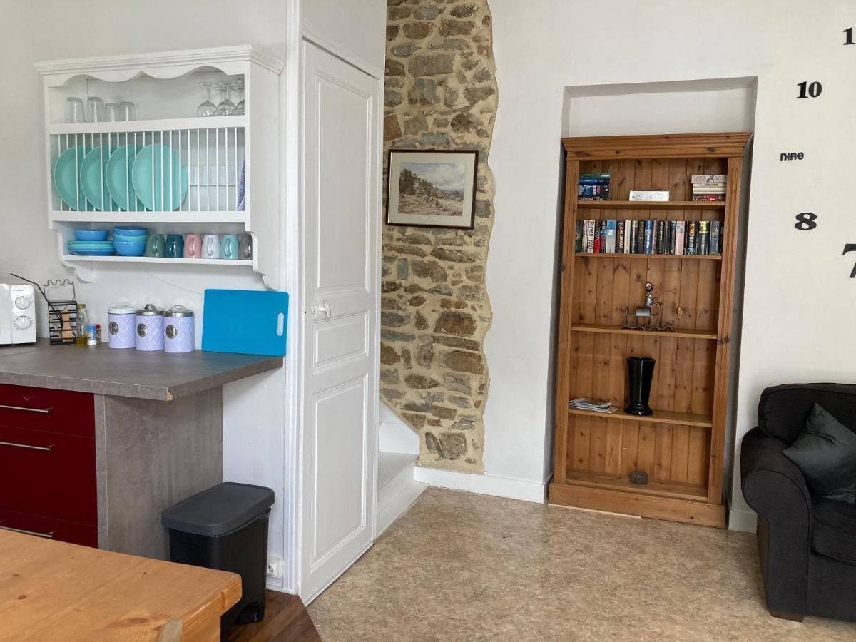 La Petite Maison - Self Catering Pre-en-Pail-Saint-Samson Exterior foto